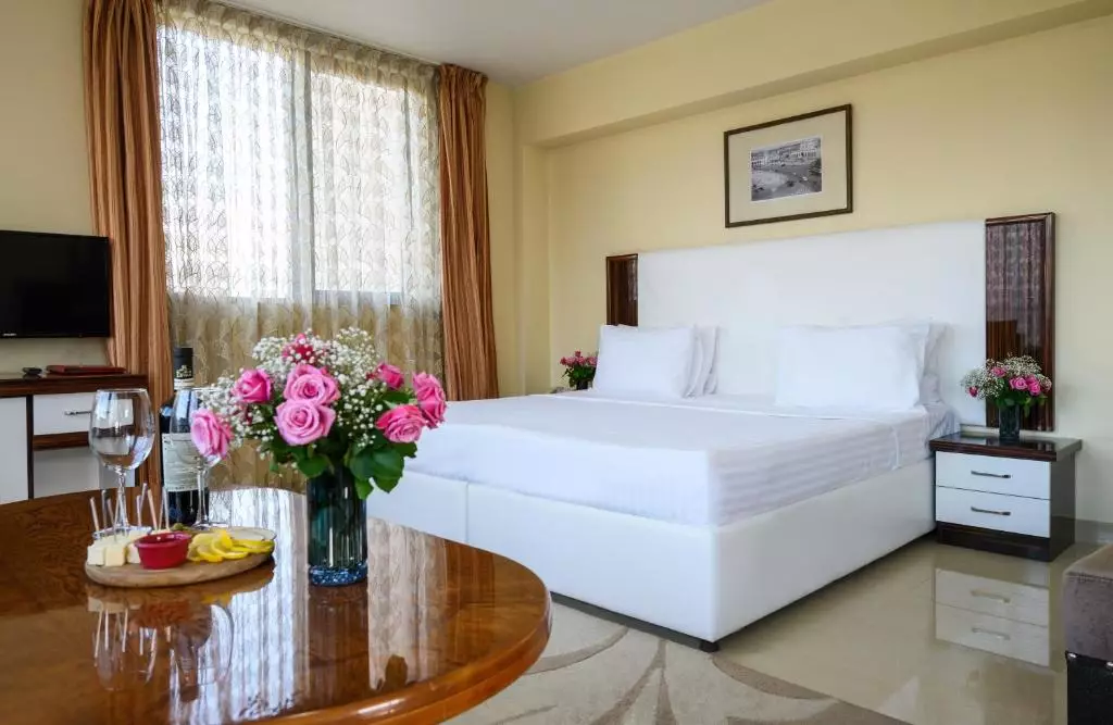 Royal Plaza by Stellar Hotels